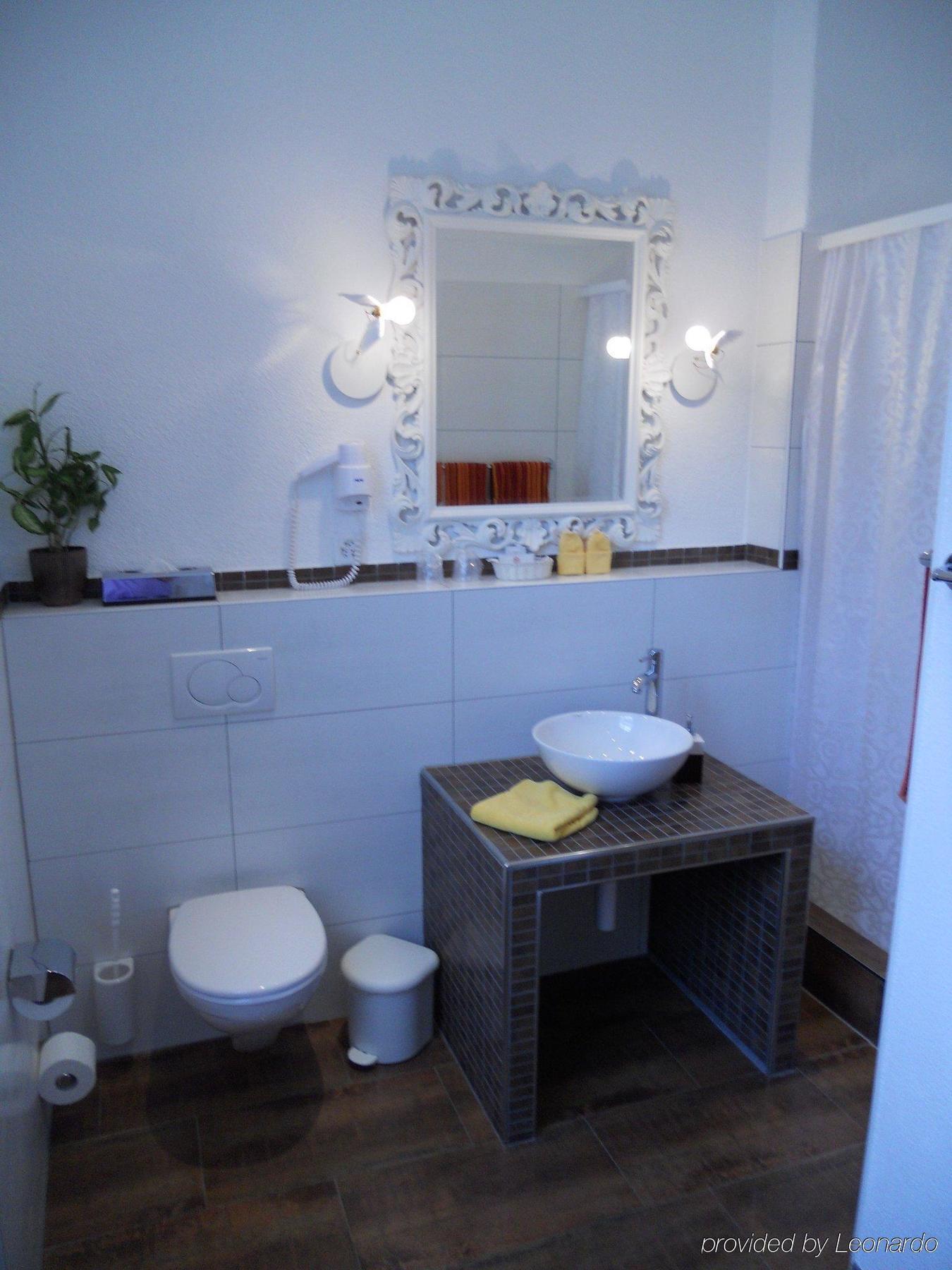 Hotel Zunfthaus zu Wirthen Solothurn Zimmer foto