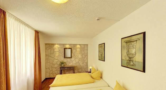 Hotel Zunfthaus zu Wirthen Solothurn Exterior foto